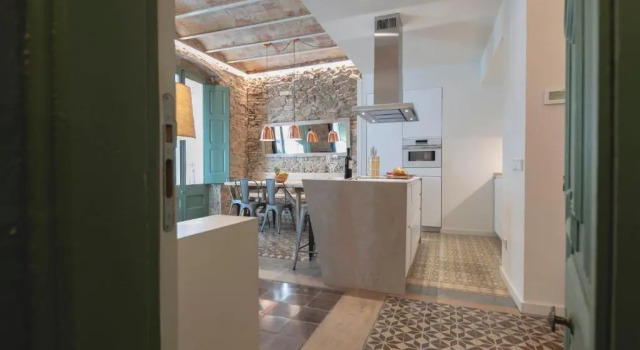 Апартаменты Bravissimo Mercaders, beautiful 3 bedroom apartment
