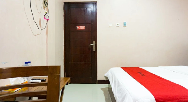 Двухместный номер Standard RedDoorz @ Jalan Cendrawasih Timika