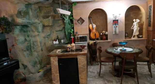 Люкс Hye Aspet Հայ Ասպետ