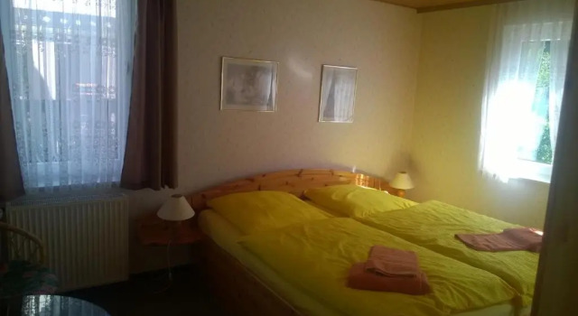 Pension Wiedaer Hütte, Book Hotel Hoteller i Wieda med parkering, Parkering
