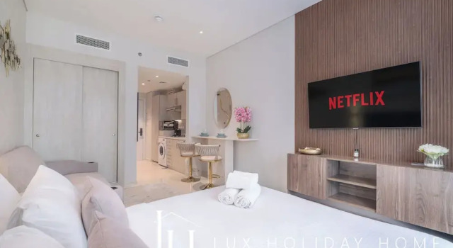 Студия LUX The Seven Res Palm Studio