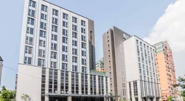 Jin Shi Hu Hotel, Rezervați Hotel Hoteluri de 4 stele în Kaohsiung, 4*
