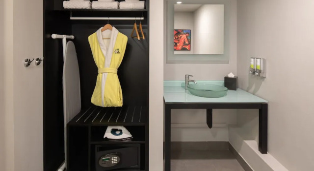Двухместный 5th Avenue Suite Staypineapple, Hotel FIVE, Downtown Seattle