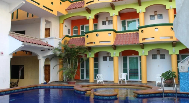 Hotel El Tucan, Book Hotel Puerto Escondido 