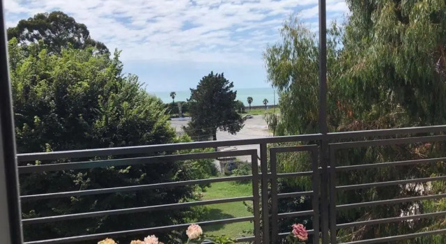 De-sabua Guest House, Book Guesthouse Sukhum Abkhazia