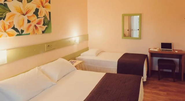 Трёхместные апартаменты Executive Hotel Petrópolis