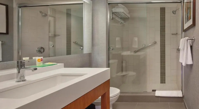 Номер High Floor Hyatt Place State College