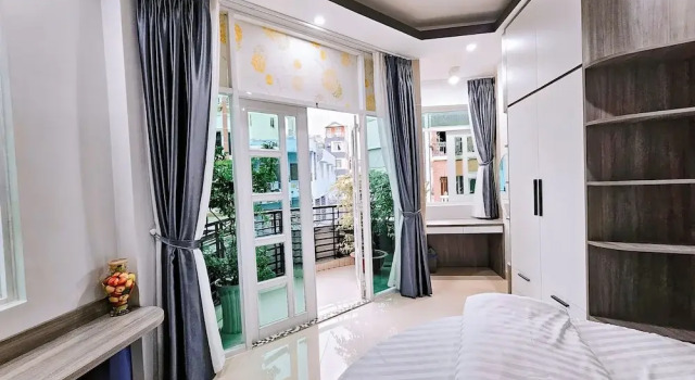 Двухместный номер Standard с балконом и с видом на город APEC BnB Hotel