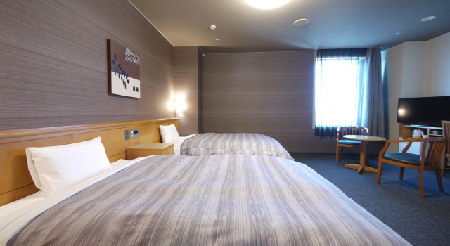 Route Inn Grantia Komaki, Buchen Sie Hotel Komaki Aichi