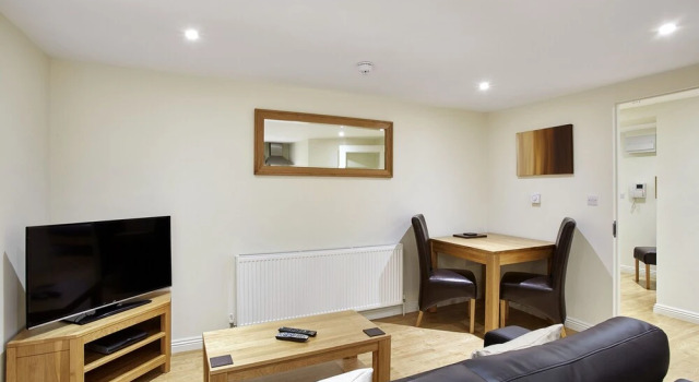 Pembroke House By Esa