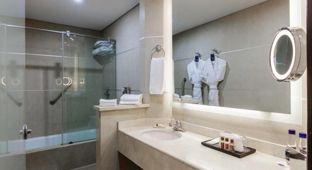 Шестиместный клубный номер Standard Sheraton Bogotá Hotel