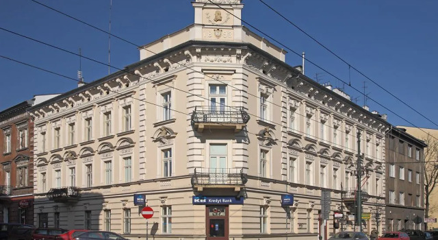 Enigma Hostel  Apartments