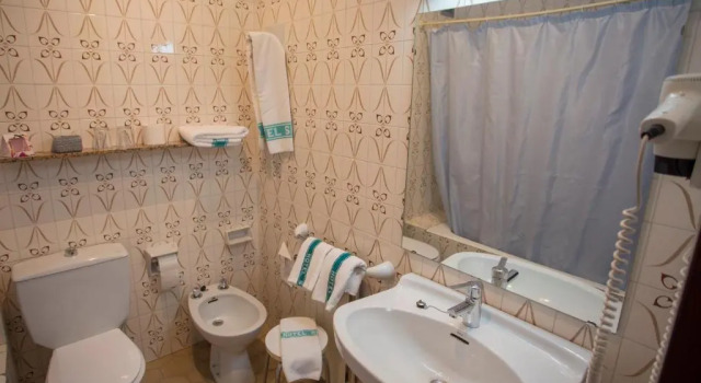 Трёхместный номер Standard Hotel Segle XX
