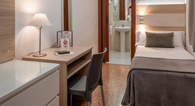 Одноместный номер Standard Hotel Catalunya Express