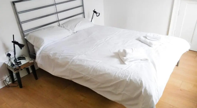 Elder Park Apartments, Забронировать Апартаменты/квартира Отели Glasgow & The Clyde Valley с парковкой, Парковка