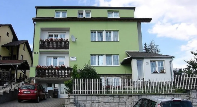 Penzión Závada, Rezervovat Hotel Hotely v Prešovský kraj s parkováním, Parkování