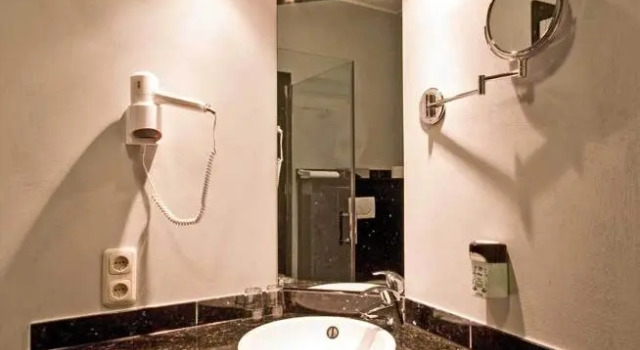 Номер Standard Haller Hotel Garni