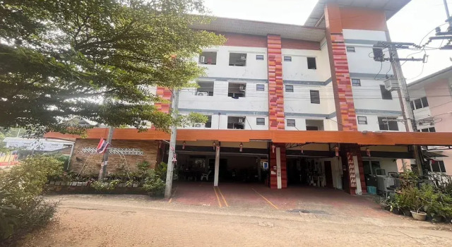 The First Resident Lamphun