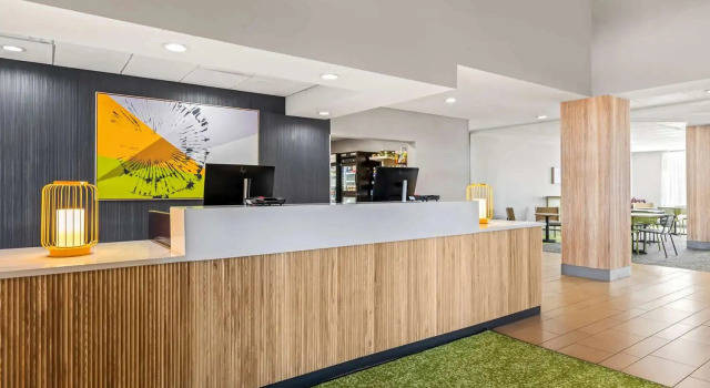Best Western Plus North Savannah