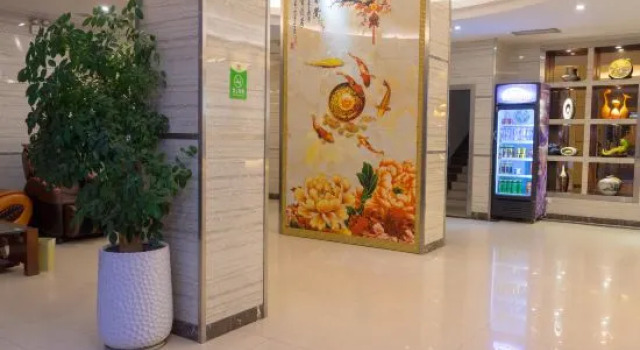 Wuzhou Business Hotel Beiliu, Varaa Hotelli Yulin 
