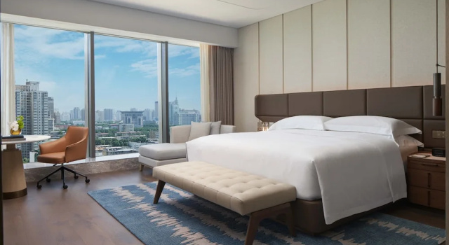 Intercontinental Zhengzhou by IHG