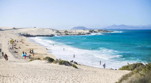 Апартаменты Corralejo Dunes Apartment Papaya with Pool & Wifi- Only 300m to the Beach by Holidays Home
