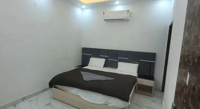 Roomshala Hotel Scorpio, Забронировать Отель Дели Национальный столичный округ Дели