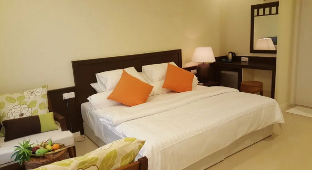 Tropical Village, Prenota Hotel Fehendhoo Atollo di Baa