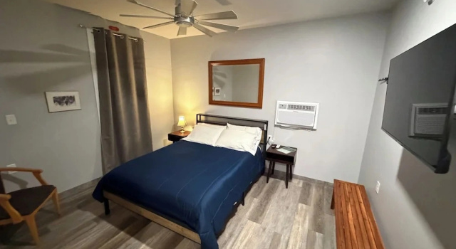 Номер Deluxe Germantown Inn & Lounge
