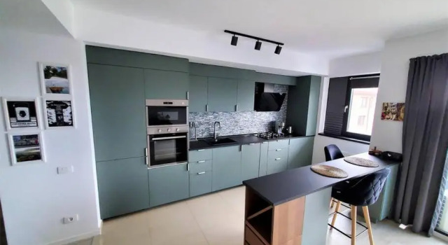 Апартаменты Sunny 1BR Apt in Central Pipera