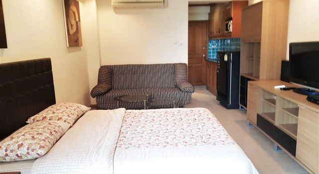 Sea view studio apartment Jomtien beach condominium Pattaya, Забронировать Апартаменты/квартира Отели провинции Чонбури с парковкой, Парковка