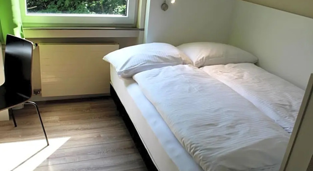 Номер Economy Bendorf Hotel by Belvilla Double Room With Balcony