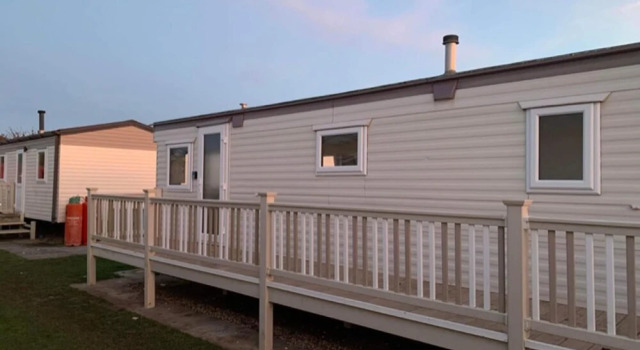 4 Bedroom Caravan on Golden Chapel St Leonards
