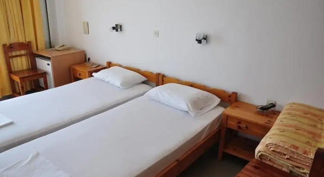 Двухместный номер Standard с балконом и с видом на море Nora Hotel