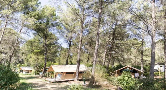 Тент Huttopia Fontvieille