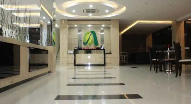 Amadeo Hotel, Book Hotel Hotels in Sumatra with Breakfast, Breakfasts