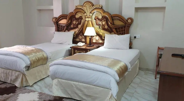 Classic Twin room Riyam Hotel