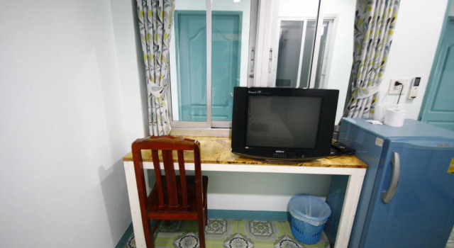 Sabai Sabai House, Забронировать Отель Отели Ко Самет с парковкой, рядом с Пляж Ао Прао, Парковка