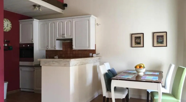 Little Yellow House, Забронировать Отель Риека Приморско-Горанская жупания