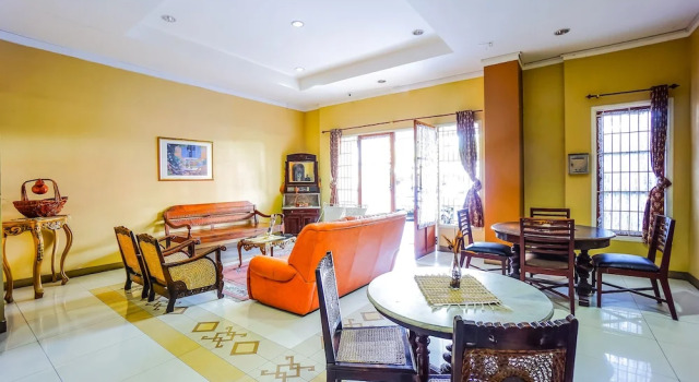 Bastiana Residence by OYO Rooms, Book Hotel Hotels in Sulawesi with Parking, Parking