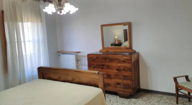 Casa Rina, Забронировать Отель Отели Лукки с парковкой, рядом с Кафедральный собор Лукки, Парковка