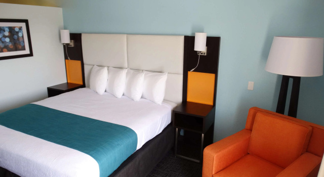 Четырёхместный номер Standard Best Western Plus Orlando Lake Buena Vista South Inn & Suites