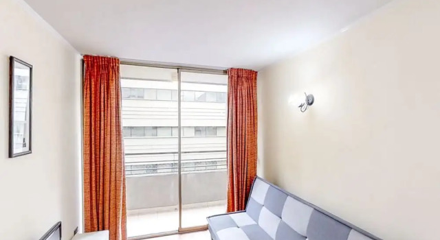 Depto. Central en Calle Catedral, Book Hotel Metropolitan Region Santiago, near Parque Quinta Normal