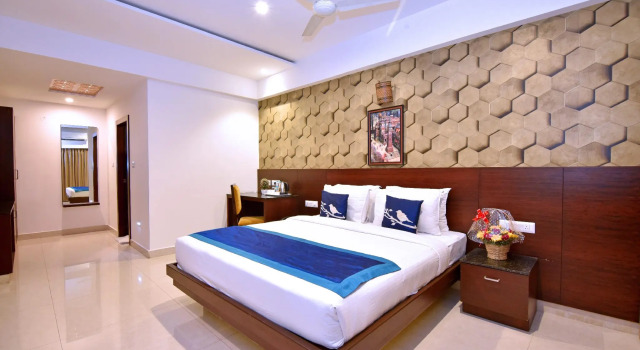Люкс I V Sanctum Hotel