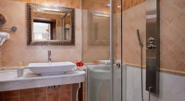 Полулюкс Standard Hotel Casa Moazzo