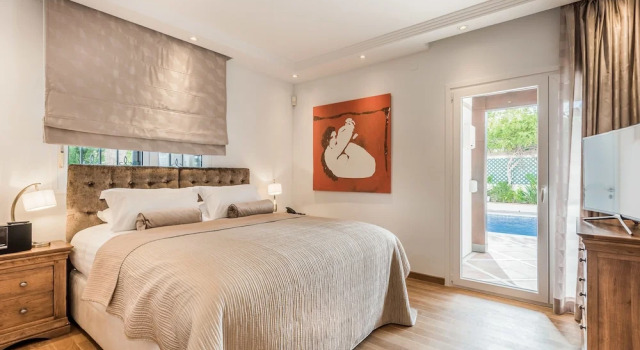 Двухместный номер Comfort с красивым видом из окна The Residence by the Beach House Marbella