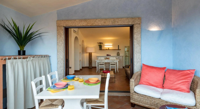It has a double room with a double bed, a bathroom, large living room with sofa bed (1,40 m - for 1-MOLARA 2_PT, Book Hotel Golfo Aranci Emerald Coast