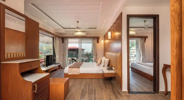 Номер Standard Quality Inn by Lawrence Hotels