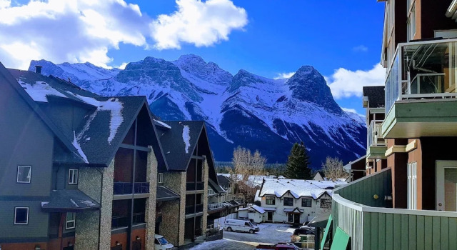 Standard Zimmer Sunset Resorts Canmore and Spa