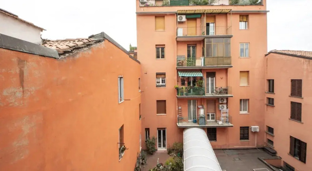 HouSmart Sant'Isaia 67-2